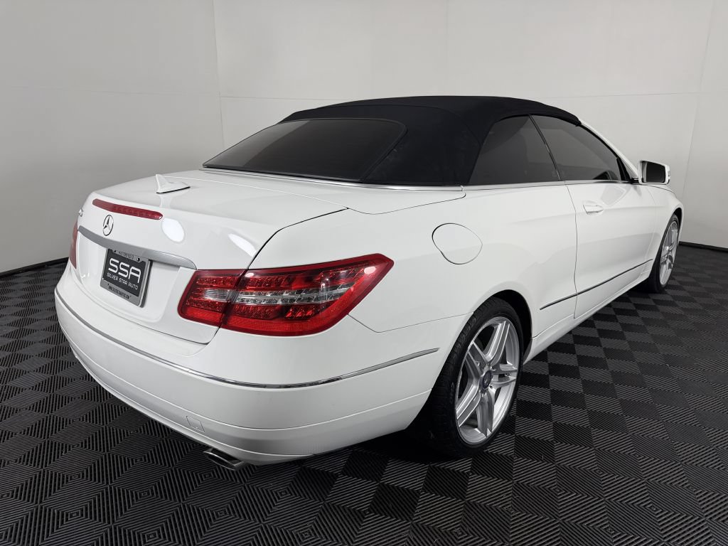 Used 2013 Mercedes-Benz E 350 Cabriolet image 4