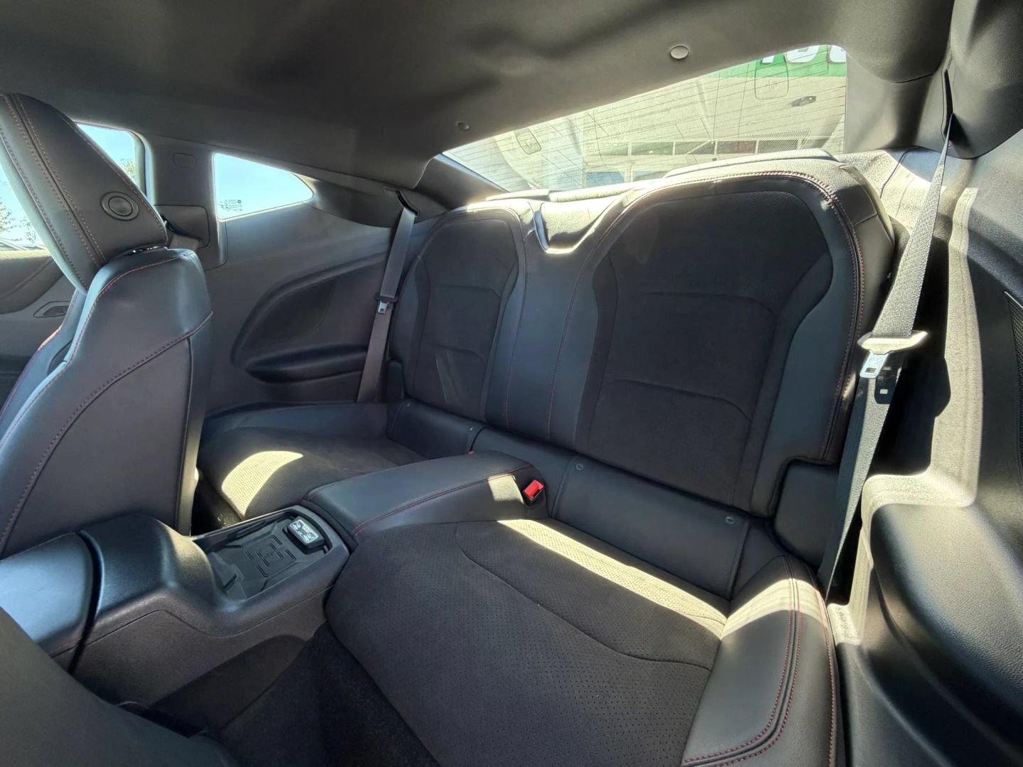 Used 2022 Chevrolet Camaro ZL1 RWD image 25