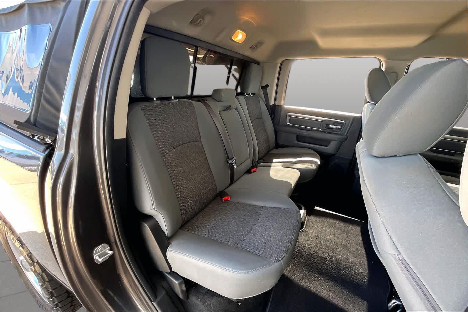Used 2017 RAM 1500 Big Horn AWD/4WD image 19