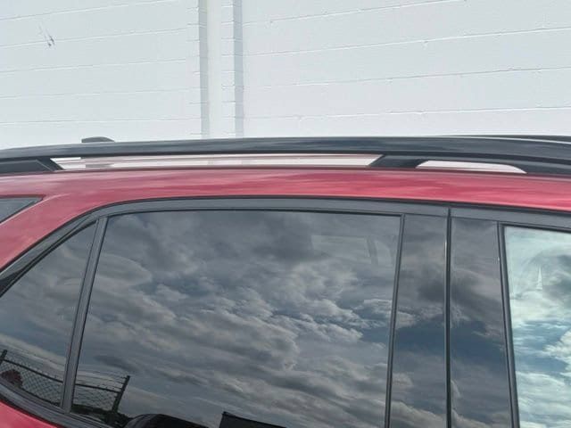 Used 2022 Chevrolet Equinox RS w/ RS Leather Package FWD image 13