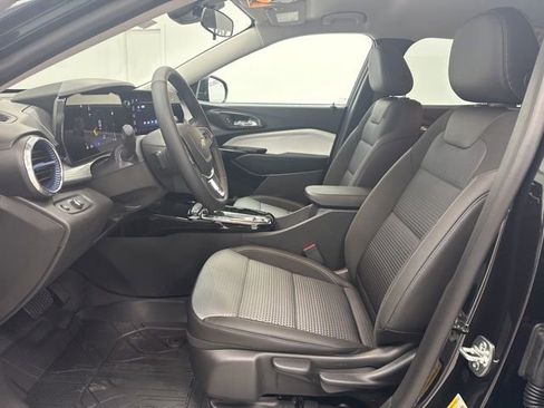 New 2026 Chevrolet Trax LT w/ Driver Confidence Package image 20