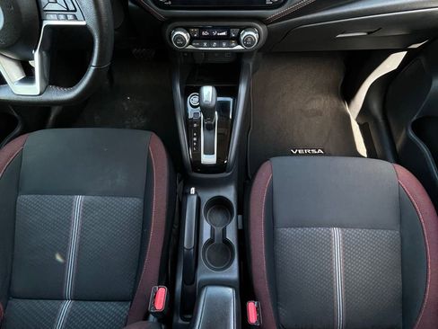 Used 2024 Nissan Versa SR FWD image 20