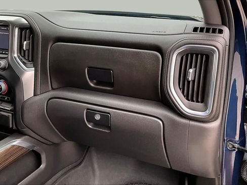 Used 2022 Chevrolet Silverado 1500 RST AWD/4WD image 19
