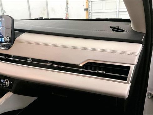 Used 2022 Mitsubishi Outlander SEL AWD/4WD image 15