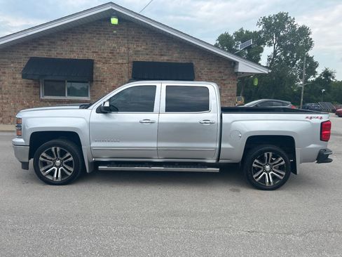 Used 2015 Chevrolet Silverado 1500 LTZ AWD/4WD image 10
