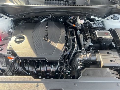 Certified 2025 Kia Sportage EX image 27