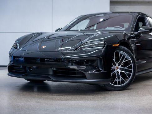 New 2026 Porsche Taycan RWD image 21