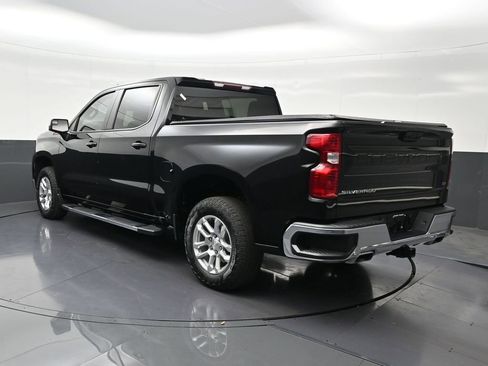 Used 2023 Chevrolet Silverado 1500 LT w/ Z71 Off-Road Package image 3