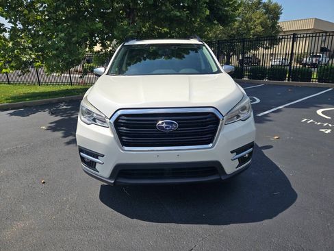 Used 2020 Subaru Ascent Touring AWD/4WD image 2