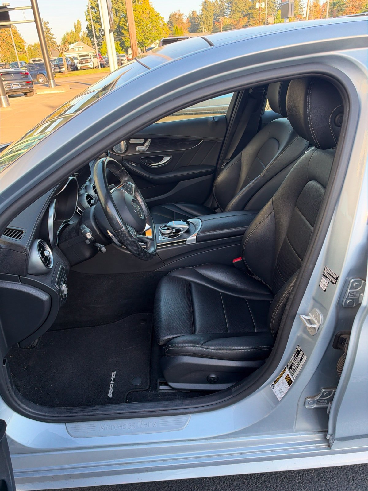Used 2015 Mercedes-Benz C 300 4MATIC Sedan image 8