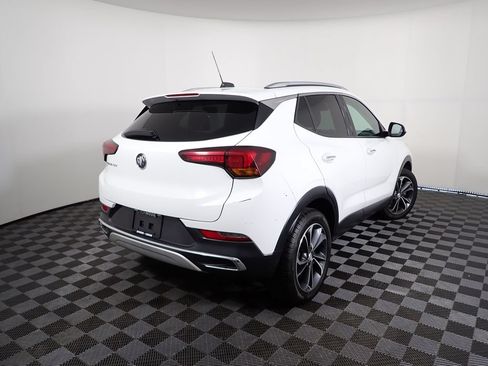 Used 2021 Buick Encore GX Essence AWD/4WD image 16