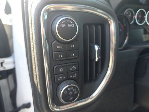 Used 2022 Chevrolet Silverado 2500 LTZ w/ LTZ Plus Package image 10