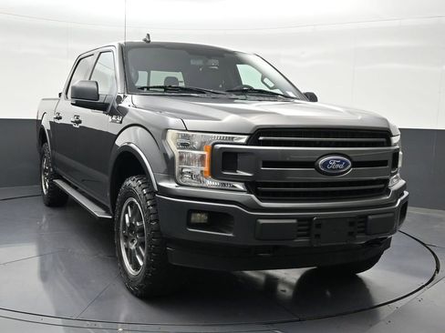 Used 2018 Ford F150 XLT w/ Equipment Group 302A Luxury AWD/4WD image 8