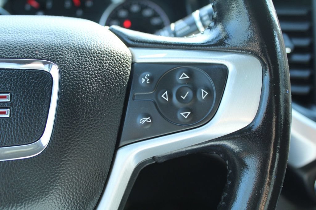 Used 2020 GMC Acadia SLT FWD image 19