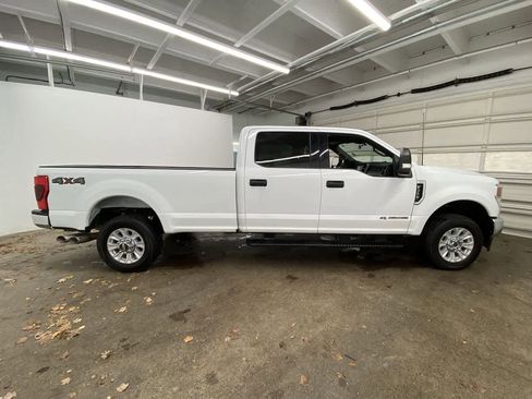 Used 2022 Ford F350 XLT image 7