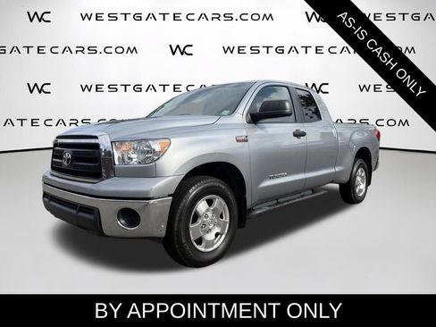 Used 2011 Toyota Tundra 4x4 Double Cab w/ Tow Pkg image 1