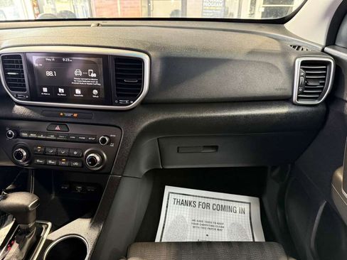 Used 2021 Kia Sportage LX FWD image 16
