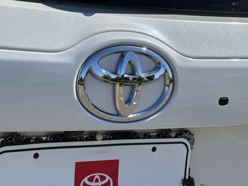 Used 2016 Toyota Highlander XLE FWD image 50
