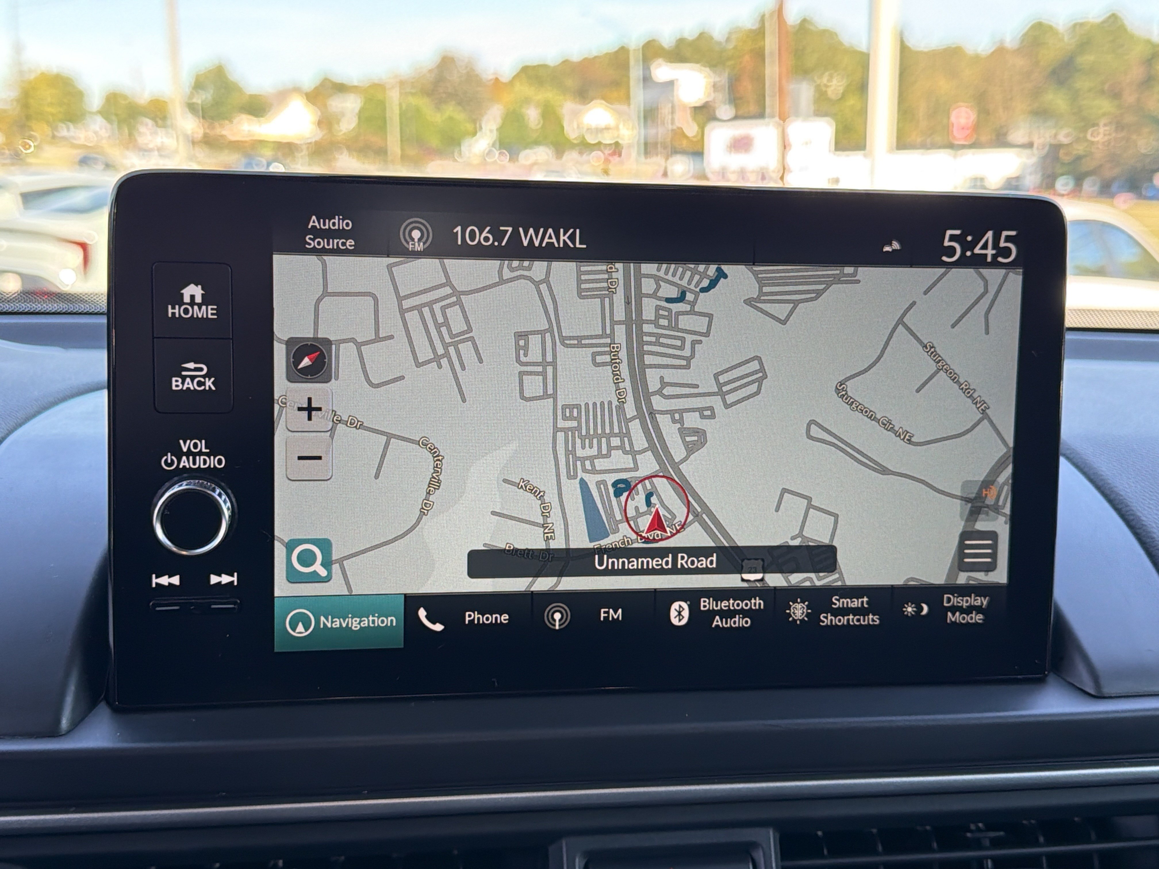 Used 2024 Honda Pilot Touring image 4