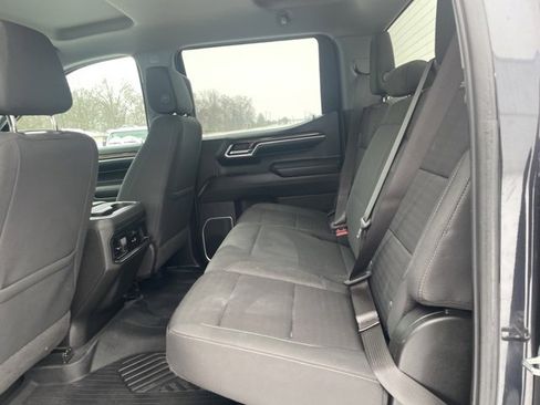 Used 2022 Chevrolet Silverado 1500 RST w/ Z71 Off-Road Package image 9