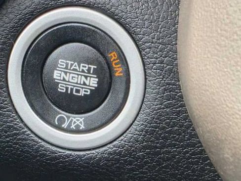 Used 2024 RAM 2500 Laramie w/ Safety Group AWD/4WD image 22