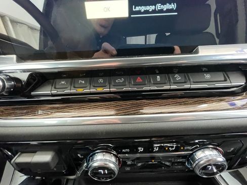 New 2026 GMC Sierra 1500 Elevation w/ Elevation Premium Package image 25