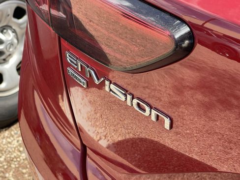 Used 2025 Buick Envision Preferred AWD/4WD image 5