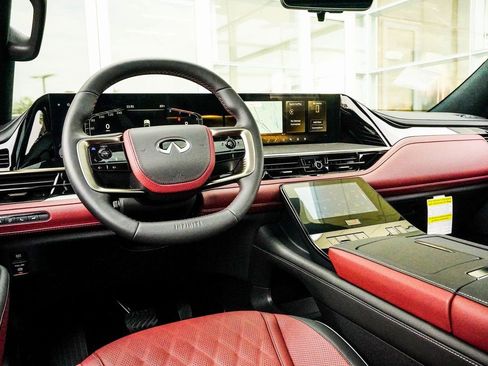 New 2026 INFINITI QX80 Autograph w/ Premium Cargo Package image 16