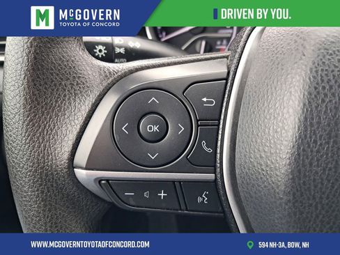 Used 2021 Toyota Camry LE image 26