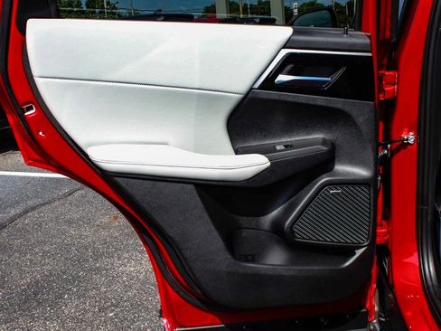 New 2025 Mitsubishi Outlander SE AWD/4WD image 11