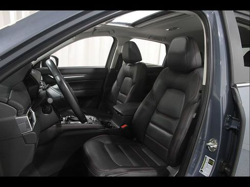 Certified 2025 MAZDA CX-5 Carbon Edition AWD/4WD image 5