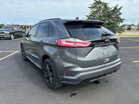 Used 2022 Ford Edge SE w/ Black Appearance Package AWD/4WD image 7