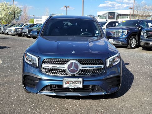 Used 2021 Mercedes-Benz GLB 250 4MATIC image 5