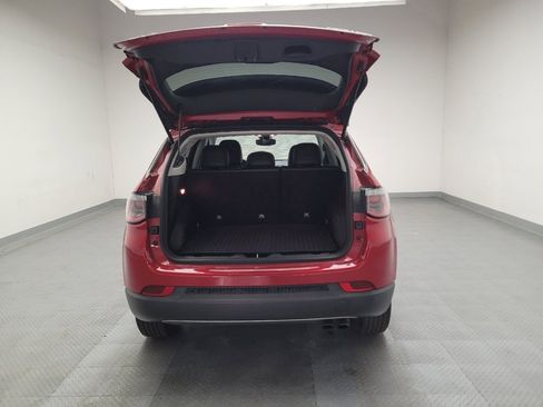 Used 2018 Jeep Compass Limited w/ Navigation Group image 29