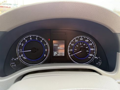 Used 2011 INFINITI G37 x w/ Premium Pkg image 23