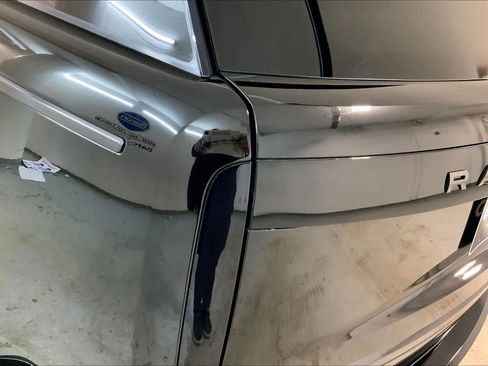 Used 2023 Land Rover Range Rover SE image 29