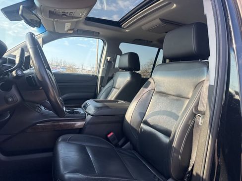 Used 2018 Chevrolet Tahoe LT image 16