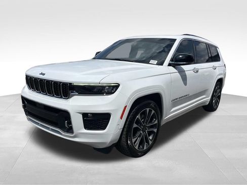 Used 2023 Jeep Grand Cherokee L Overland AWD/4WD image 9