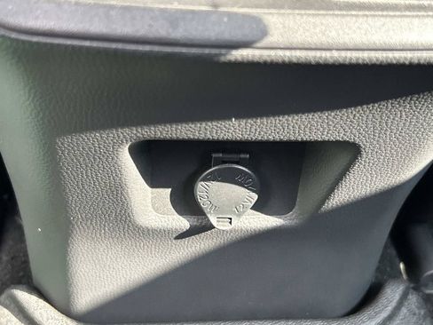 Used 2025 Toyota RAV4 LE FWD image 20