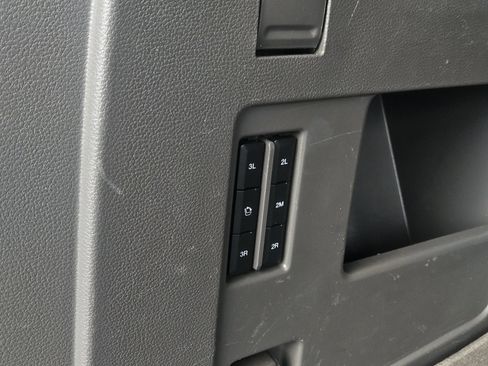 Used 2020 Ford Expedition Limited w/ Cargo Package image 10