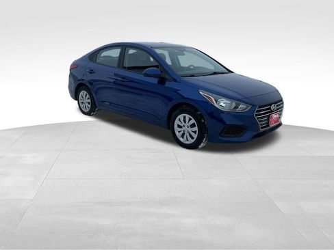 Used 2021 Hyundai Accent SE image 9