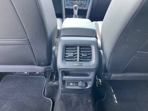 Used 2023 Volkswagen Tiguan SE R-Line AWD/4WD image 20