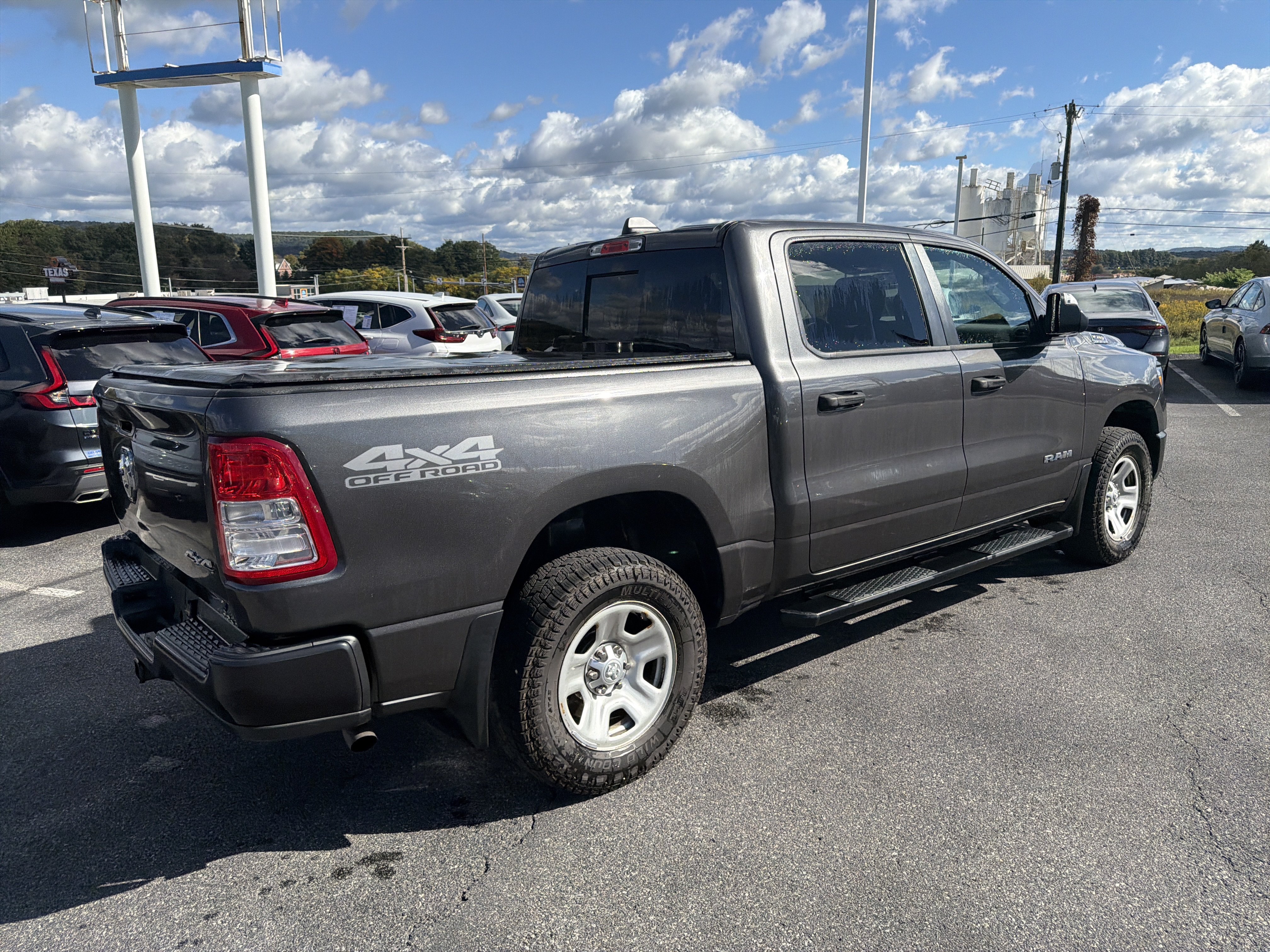 Used 2019 RAM 1500 Tradesman AWD/4WD image 4