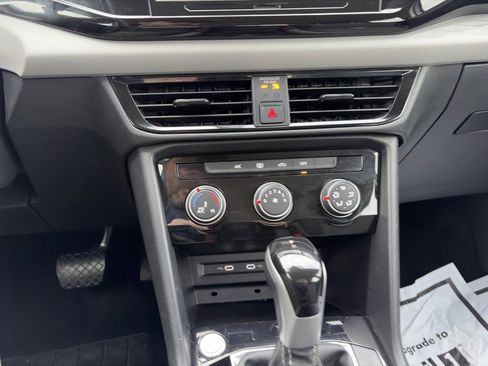 Used 2024 Volkswagen Taos S image 20