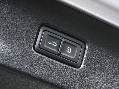 Used 2020 Audi Q7 3.0T Premium Plus w/ Premium Plus Package image 28