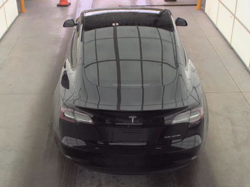 Used 2022 Tesla Model 3 AWD/4WD image 5