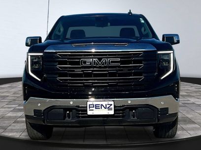 Used 2025 GMC Sierra 1500 Pro w/ Pro Value Package