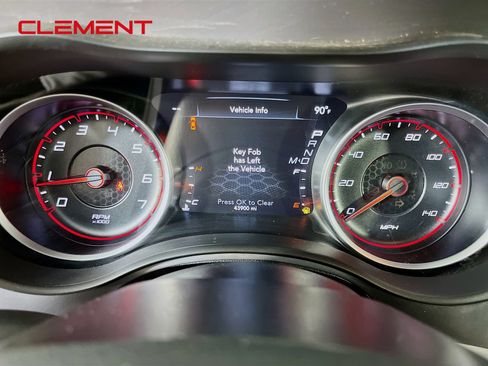 Used 2022 Dodge Charger SXT RWD image 18