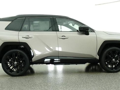 New 2026 Toyota RAV4 XSE AWD/4WD image 27