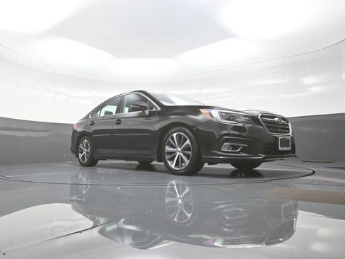 Used 2019 Subaru Legacy 2.5i Limited AWD/4WD image 9